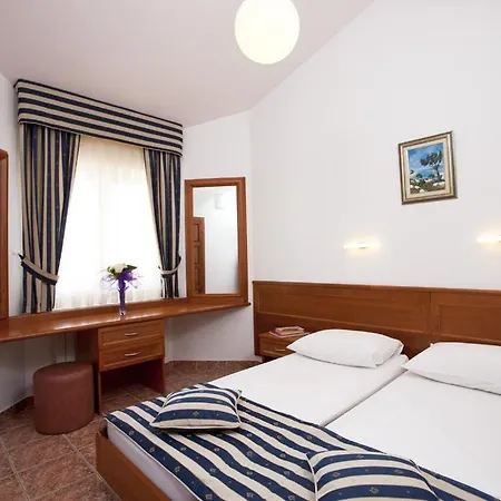 Kruna Grada * טרוגיר