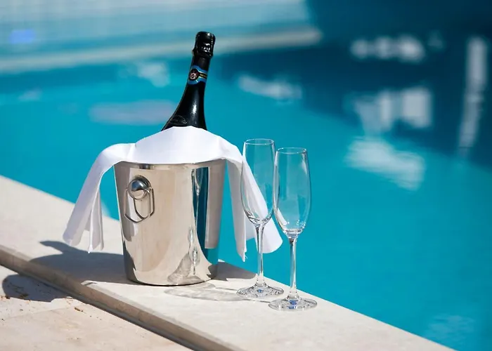 Kruna Grada 트로기르